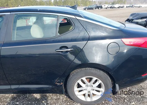 2013 Kia Optima Lx z USA, uszkodzony, nr VIN 5XXGM4A71DG147826